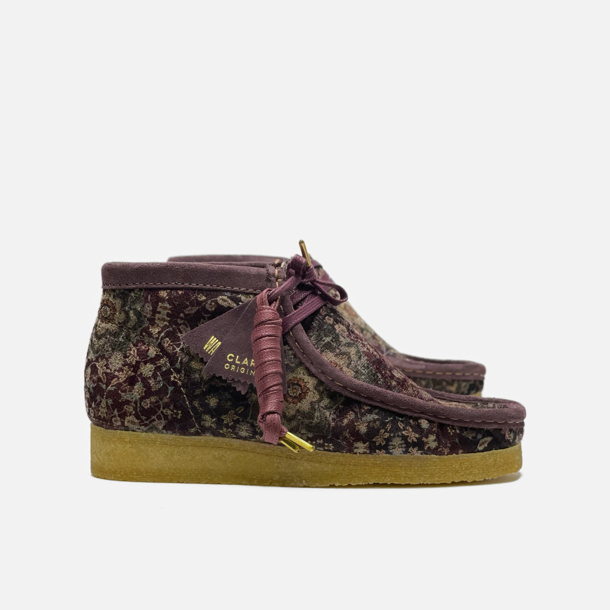 WALLABEE BOOTS - VELVET - BURGANDY  See